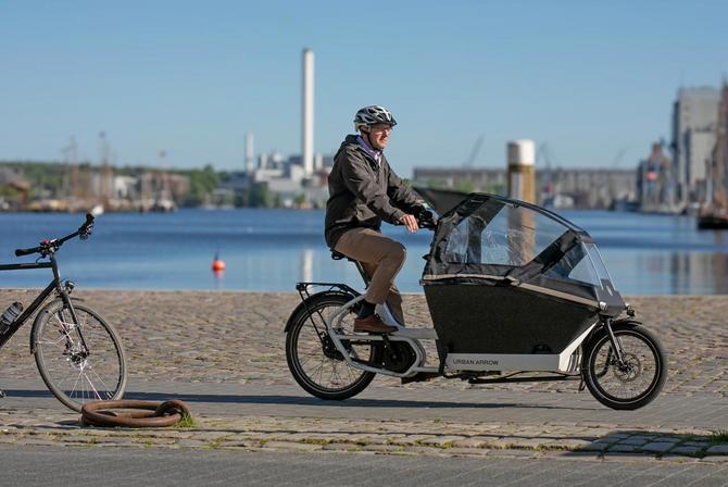 Björn Matthiesen auf dem Fahrrad unterwegs zur Arbeit